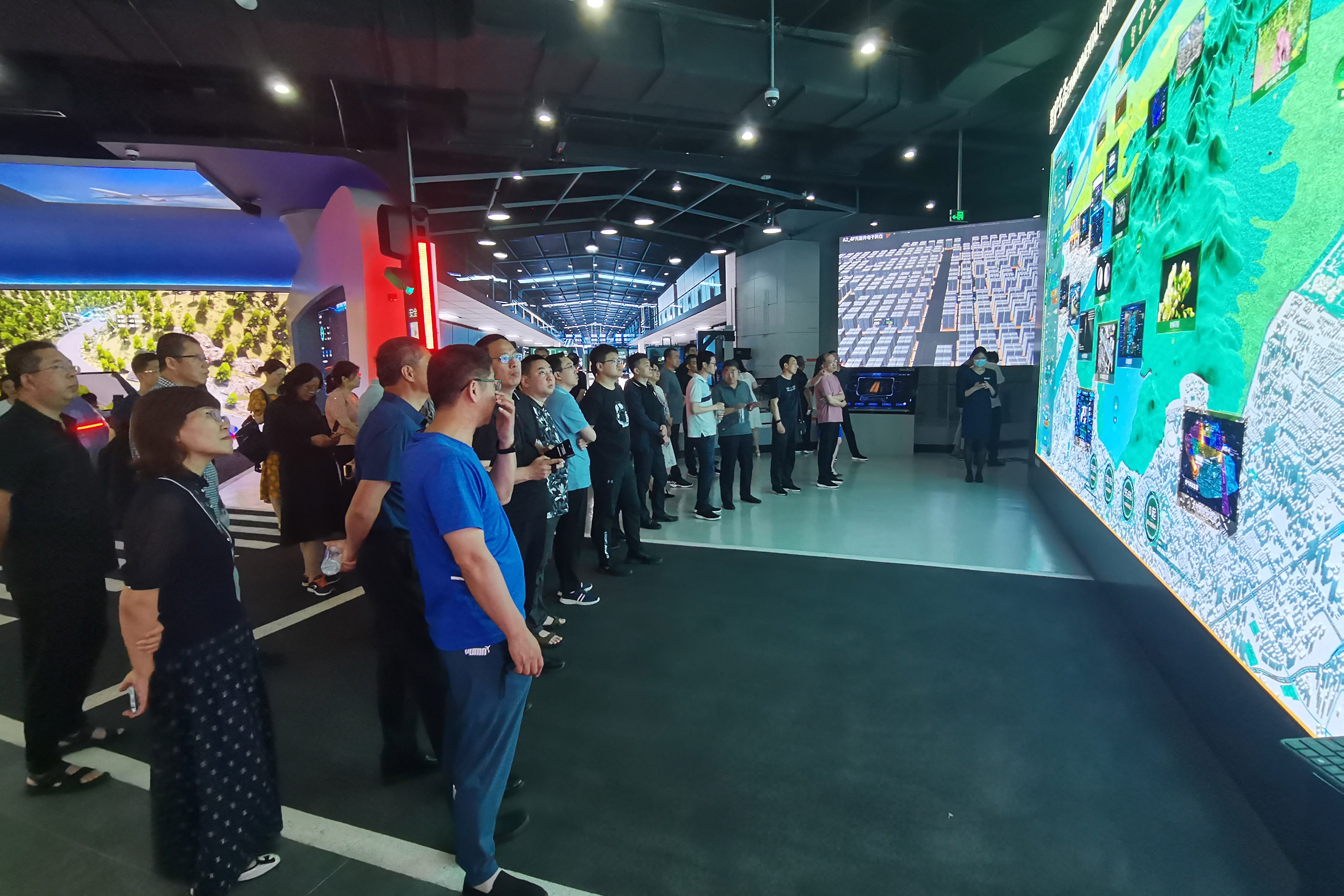 海康2.jpg 球速体育